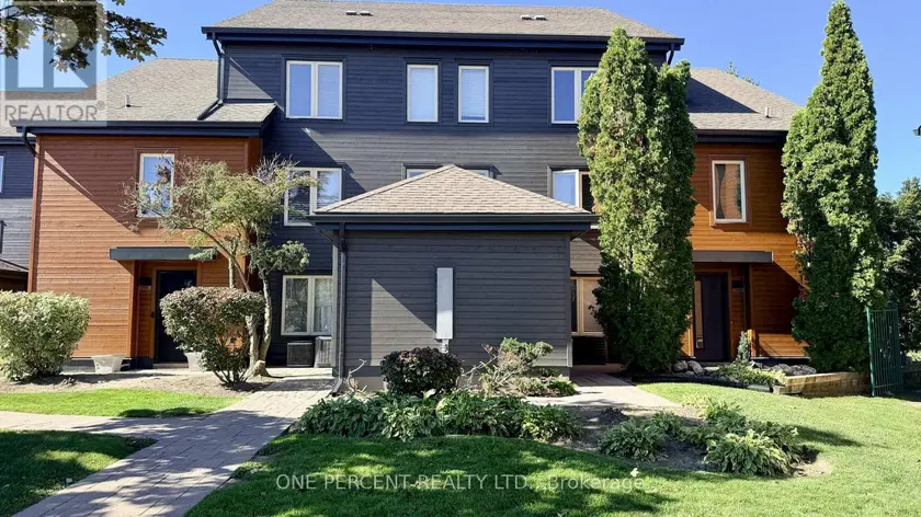 Townhouse at 210 - 110 FAIRWAY COURT, Blue Mountains