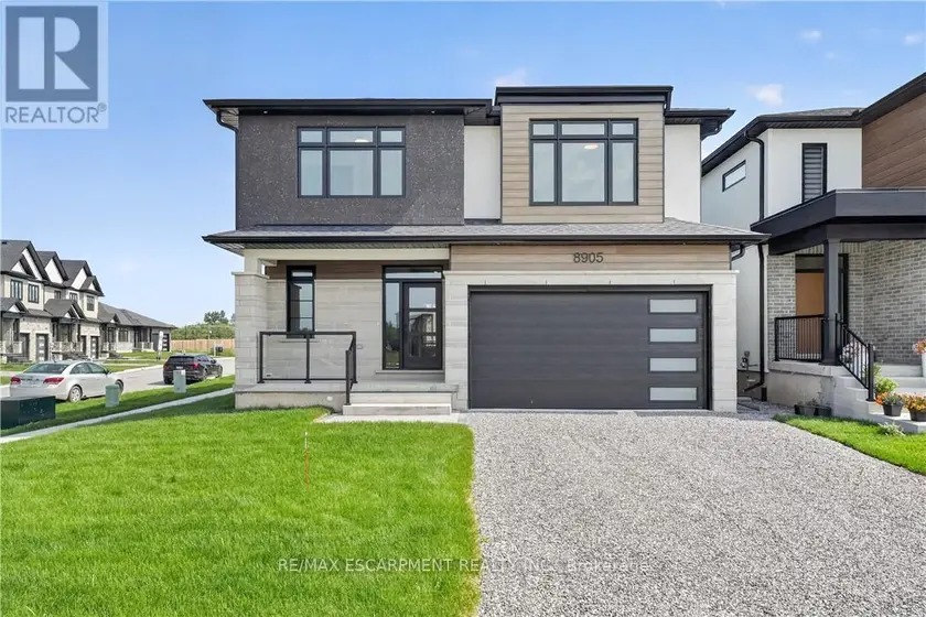 Detached at 8905 ANGIE DRIVE, Niagara Falls