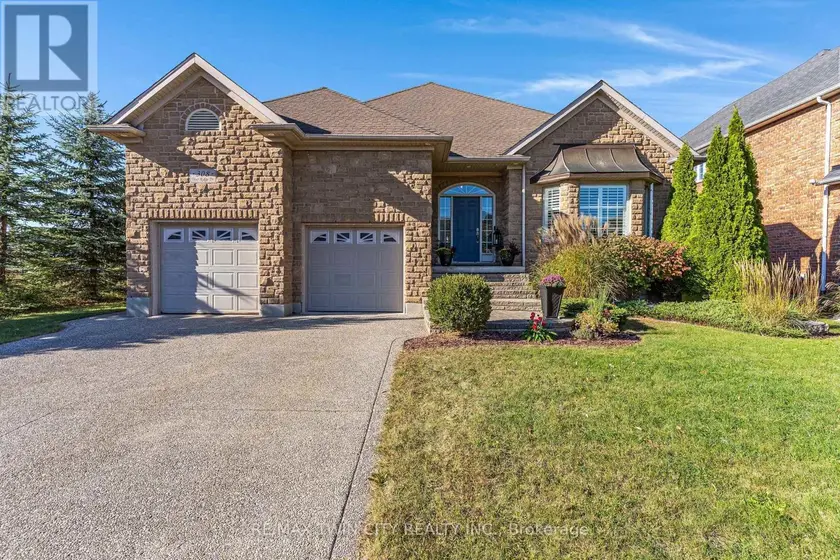 Detached at 308 DEER RIDGE DRIVE, Kitchener