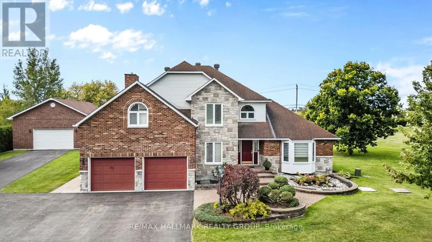 Detached at 1240 ARBUSTE AVENUE, Ottawa