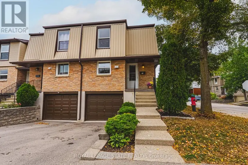 Townhouse at 40 - 10 ANGUS ROAD, Hamilton