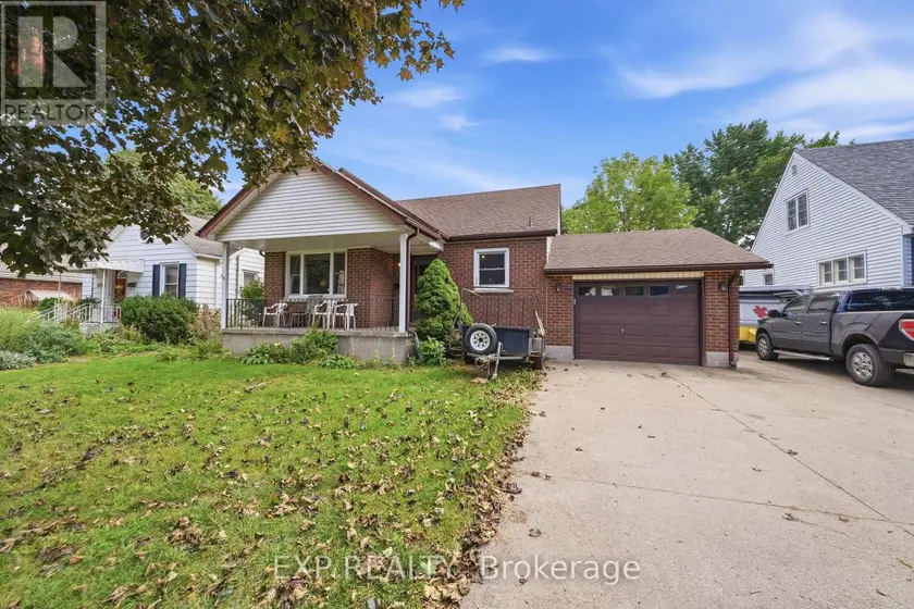 Detached at 6518 CRAWFORD STREET, Niagara Falls