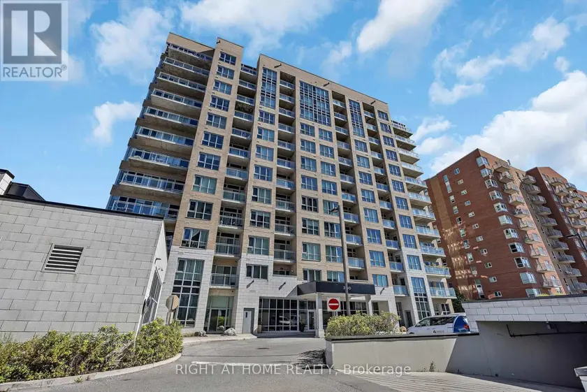 Apartment at 203 - 330 TITAN PRIVATE, Ottawa