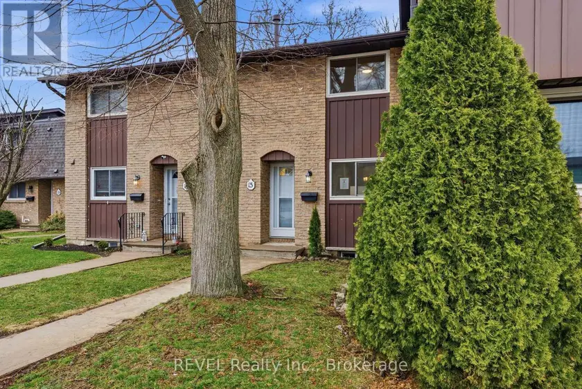 Townhouse at 15 - 151 LINWELL ROAD, St. Catharines