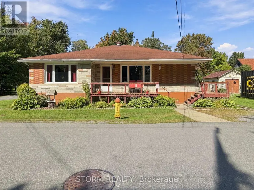 Detached at 37 OAK STREET, South Glengarry