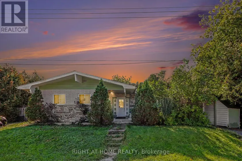 Detached at 715 GERARD STREET, Alfred and Plantagenet