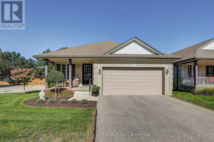 Detached at 8 - 20 WINDEMERE PLACE, St. Thomas
