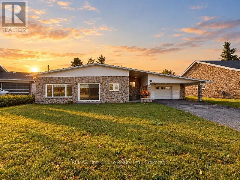 Detached at 123 ALBANY PLACE, Greenstone