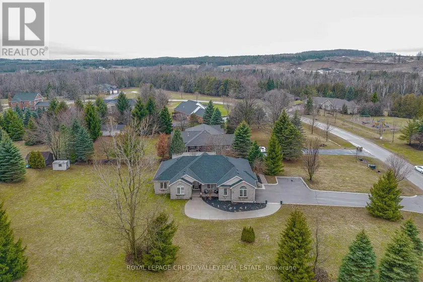 Detached at 48 RAYBURN MEADOWS ROAD, East Garafraxa