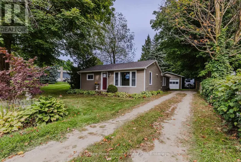 Detached at 5013 ERAMOSA-ERIN TOWNLINE, Erin