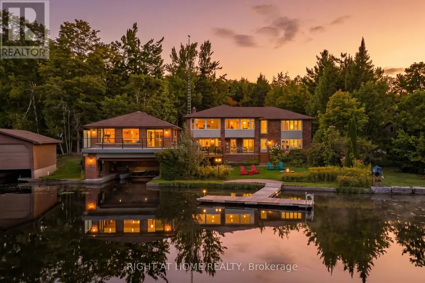 Detached at 154 FIRE ROUTE 26, Trent Lakes