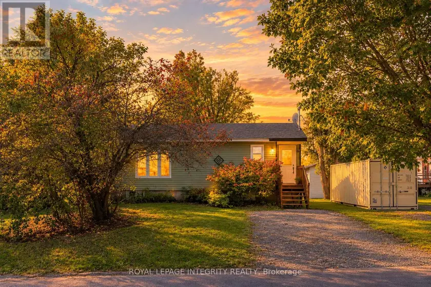 Detached at 32 PHILLIPS STREET, McNab/Braeside