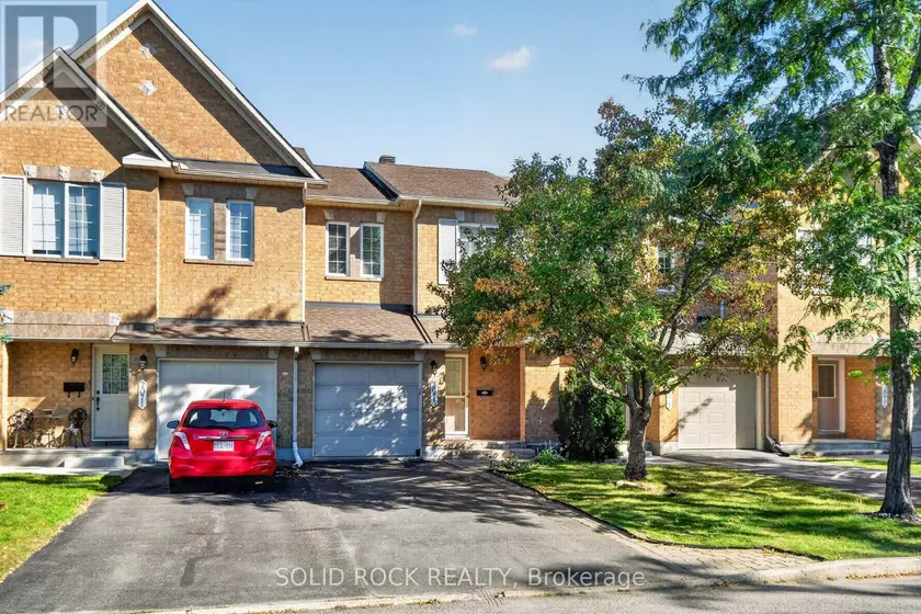 Townhouse at 2073 HIBOUX STREET, Ottawa