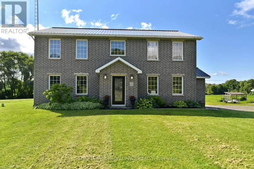 Detached at 1367 HALLECKS ROAD E, Elizabethtown-Kitley