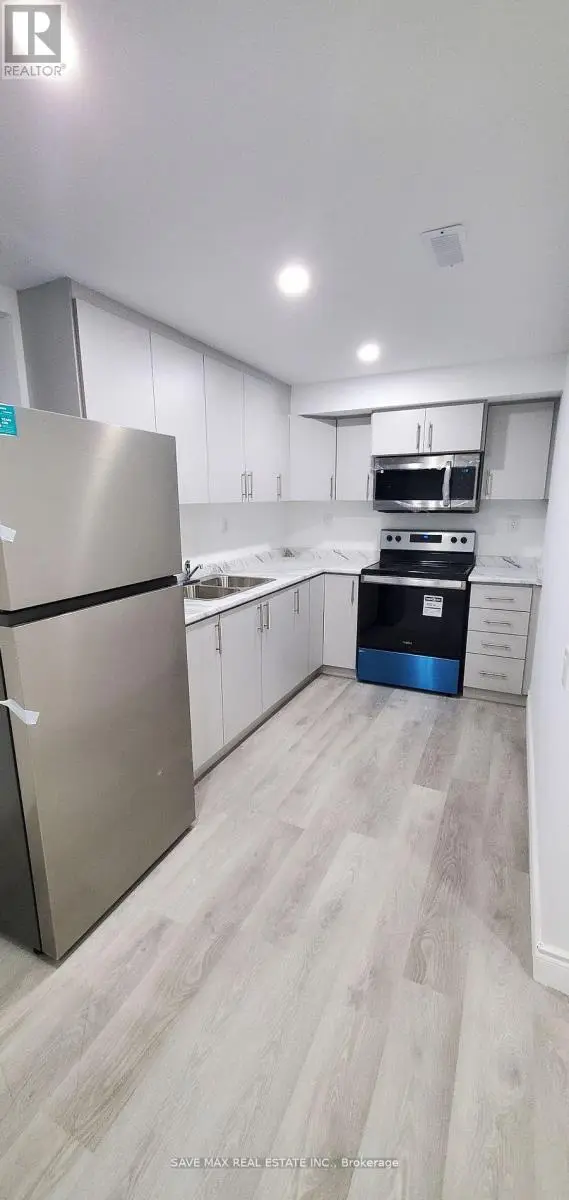Detached at LOWER - 27 BLACKSMITH DRIVE, Woolwich