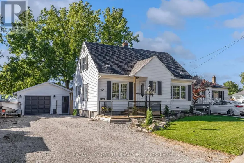 Detached at 4 MANOR ROAD, St. Catharines