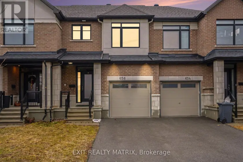 Townhouse at 656 PUTNEY CRESCENT, Ottawa