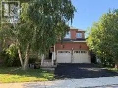 Detached at 16 PANORAMA WAY, Hamilton