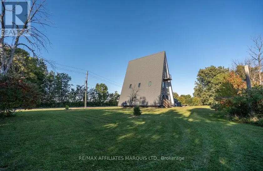 Detached at 2150 SERVICE ROAD, Cornwall