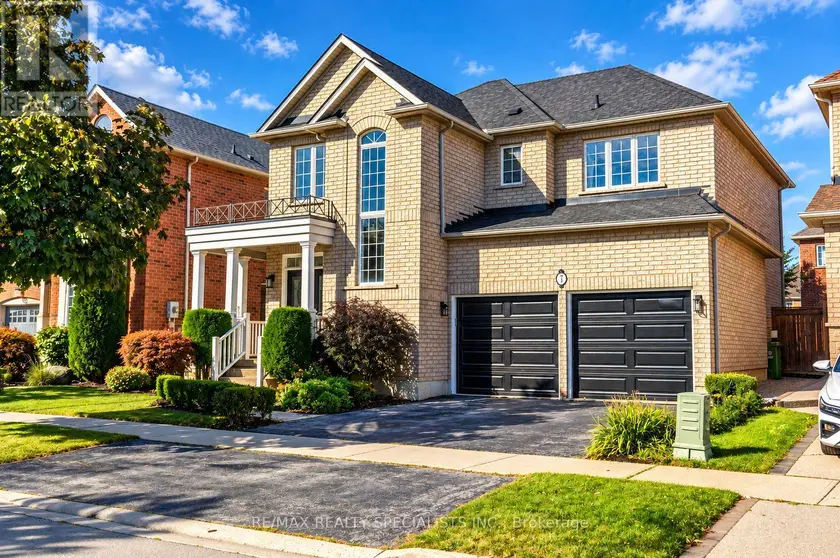 Detached at 7 KINGSPOINT CIRCLE, Hamilton