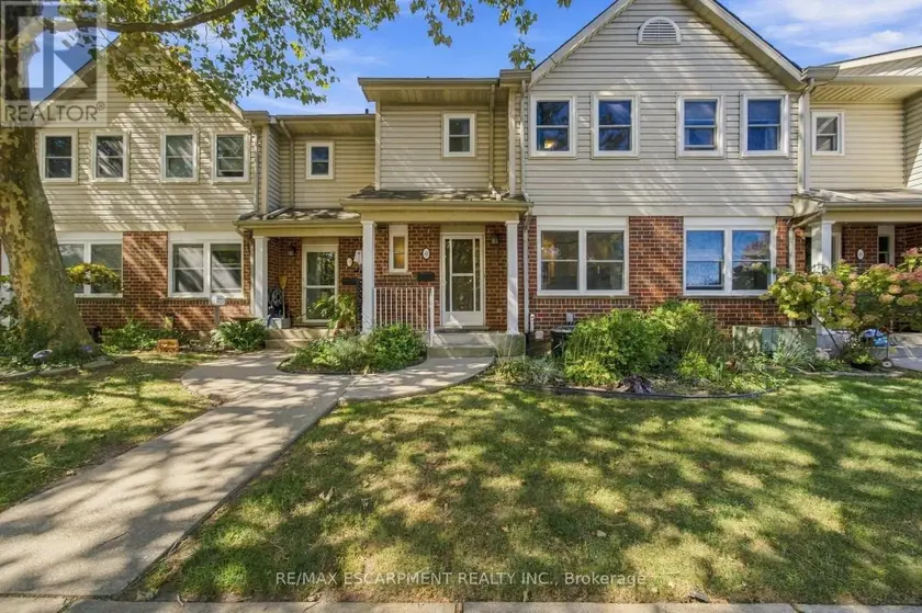 Townhouse at 47 - 55 KERMAN AVENUE, Grimsby
