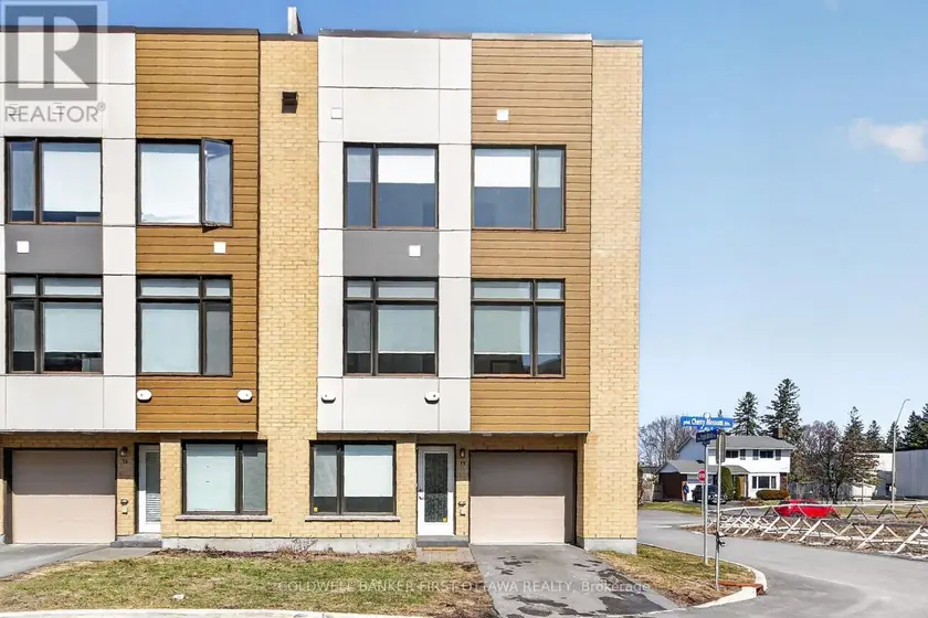 Townhouse at 77 CHERRY BLOSSOM PRIVATE, Ottawa