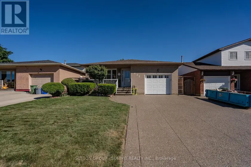 Detached at 437 EAGLEWOOD DRIVE, Hamilton