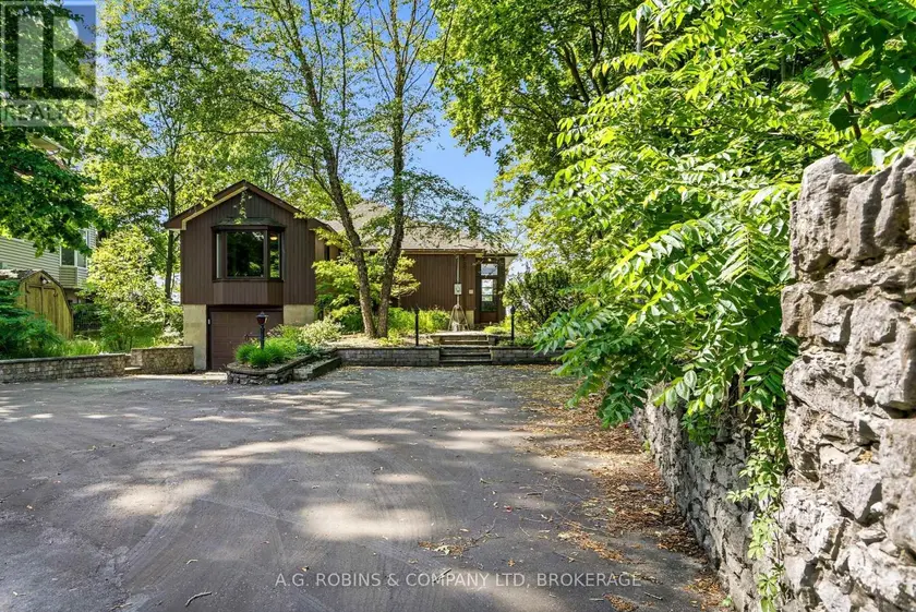 Detached at 10599 LAKESHORE ROAD, Wainfleet