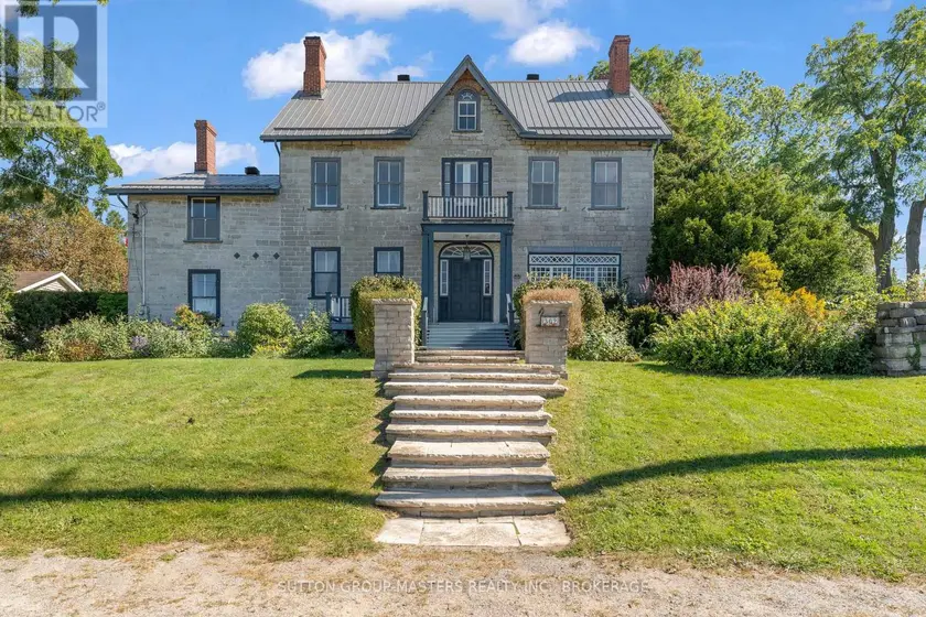 Detached at 202 MAIN STREET, Kingston)