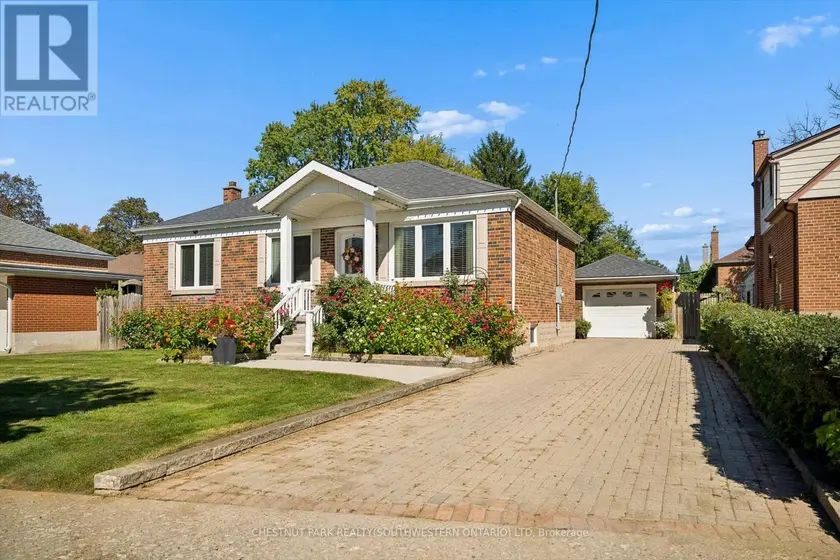 Detached at 56 SUFFOLK AVENUE, Kitchener