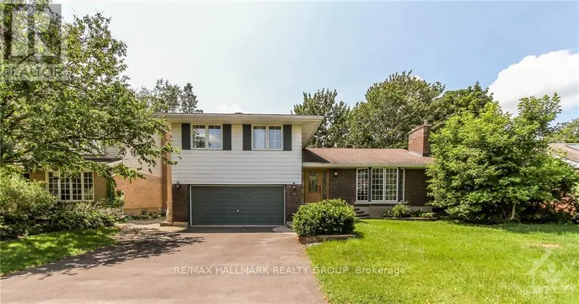 Detached at 570 DUFF CRESCENT, Ottawa