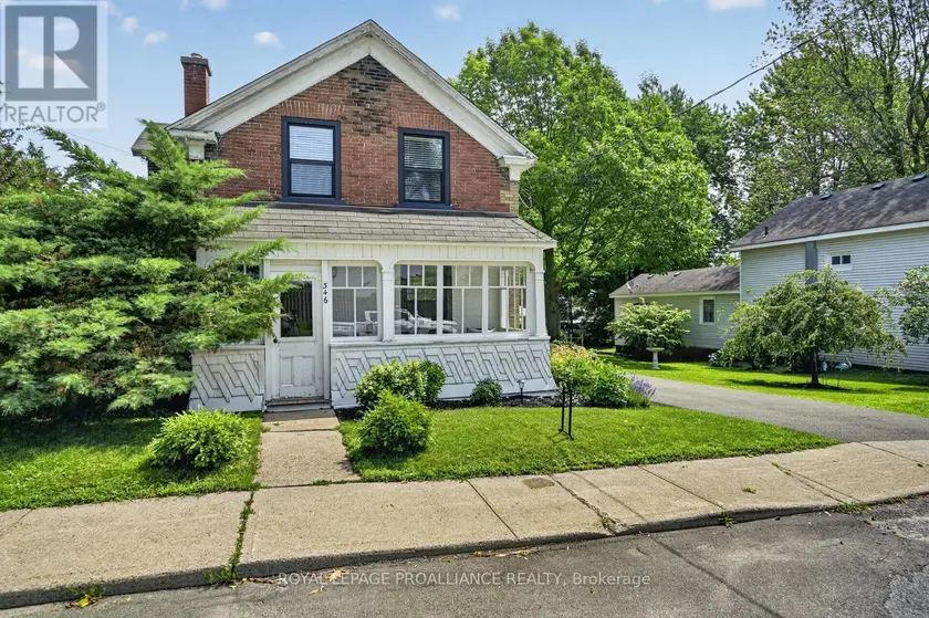 Detached at 346 RUSSELL STREET, Prescott