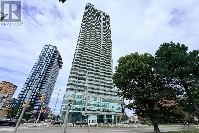 Apartment at 3305 - 805 CARLING AVENUE, Ottawa