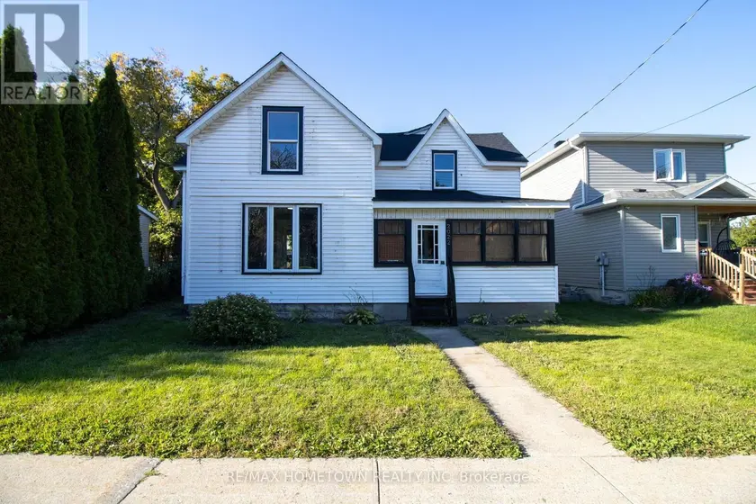 Detached at 2022 DUNDAS STREET N, Edwardsburgh/Cardinal
