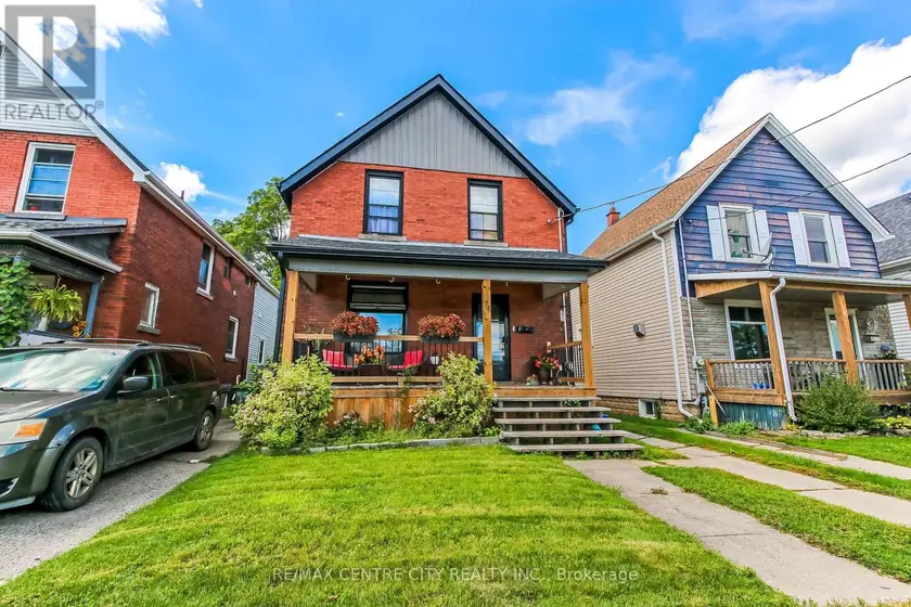 Detached at 71 WILSON AVENUE, St. Thomas