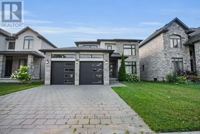 Detached at 2407 RED THORNE AVENUE, London South