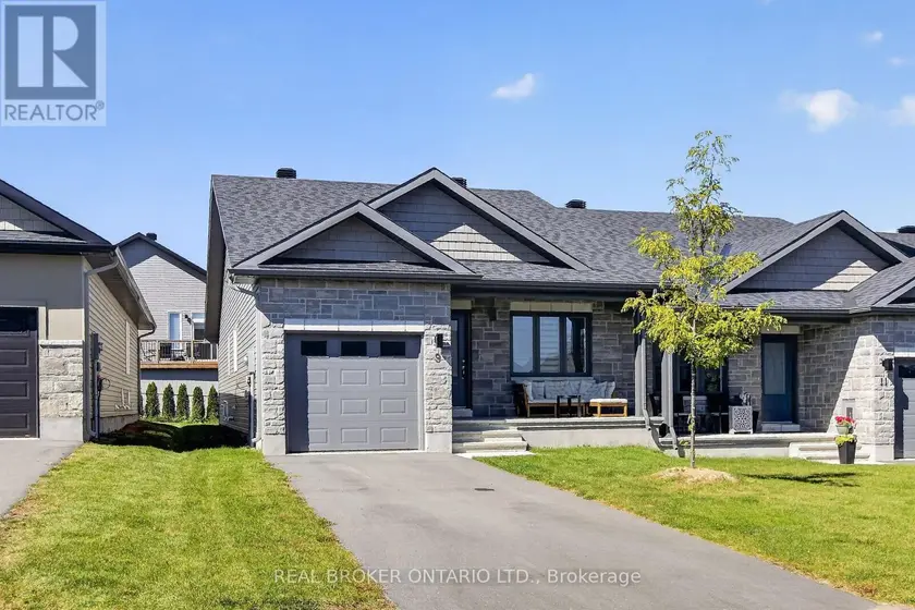 Semi-Detached/Link at 9 YADE ROAD