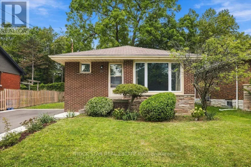 Detached at 212 WEST 33RD STREET, Hamilton