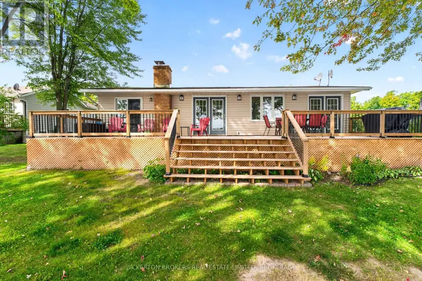 Detached at 233 JOHNSON BAY LANE, Frontenac Islands