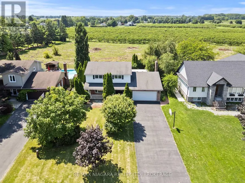 Detached at 21 GARRISON VILLAGE DRIVE, Niagara-on-the-Lake