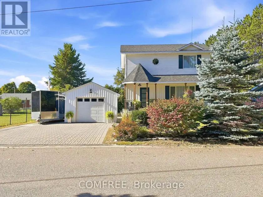 Detached at 709 GEORGE STREET, McNab/Braeside