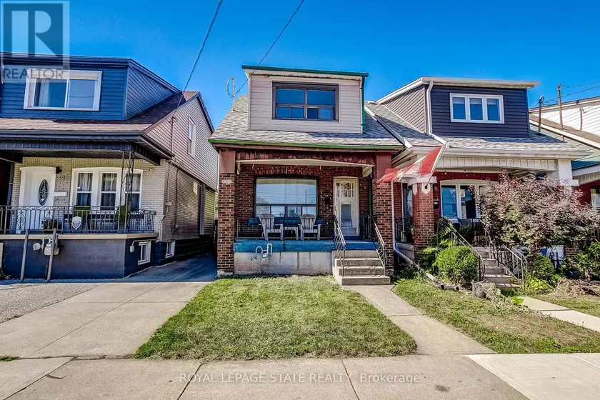 Detached at 69 GAGE AVENUE N, Hamilton