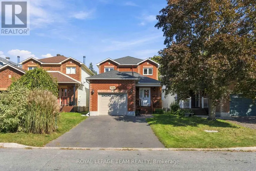 Detached at 1938 LA CHAPELLE STREET, Ottawa