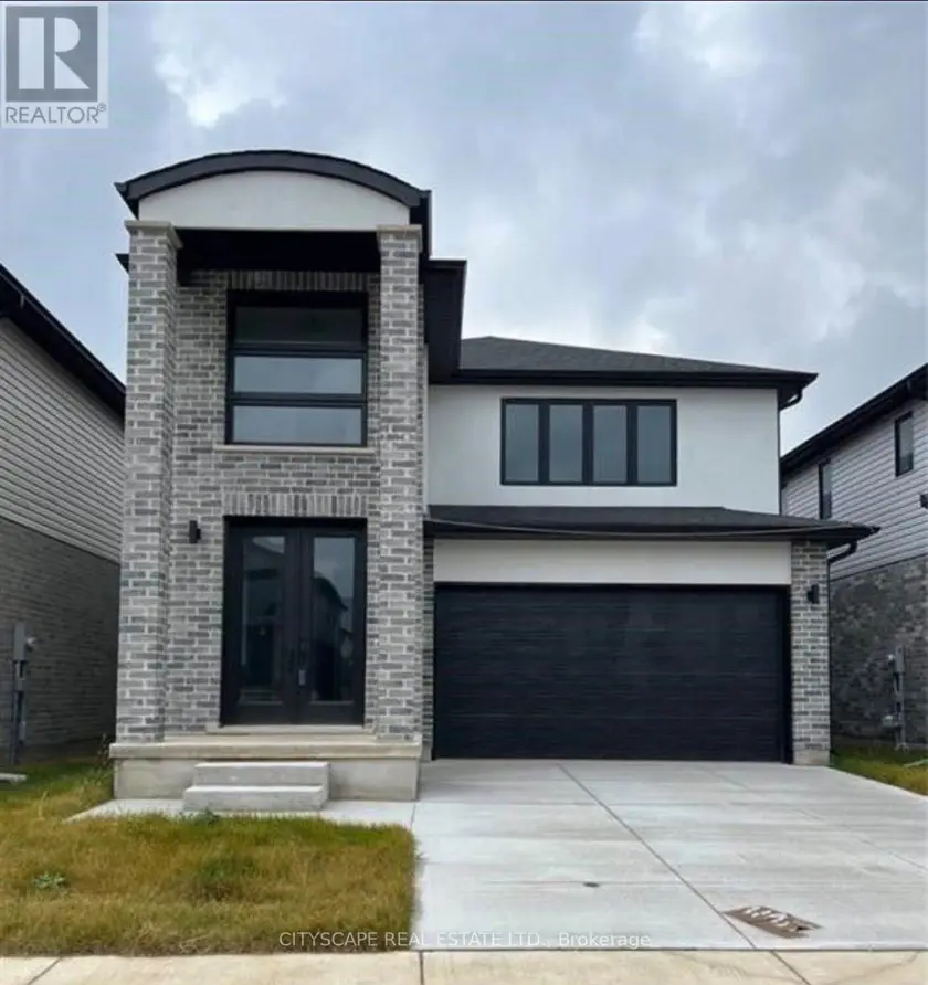 Detached at 3821 AYRSHIRE AVENUE, London South