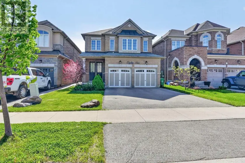 Detached at 82 CHAUMONT DRIVE, Hamilton