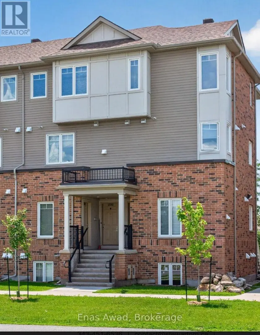 Townhouse at 26 - 2591 LONGFIELDS DRIVE, Ottawa