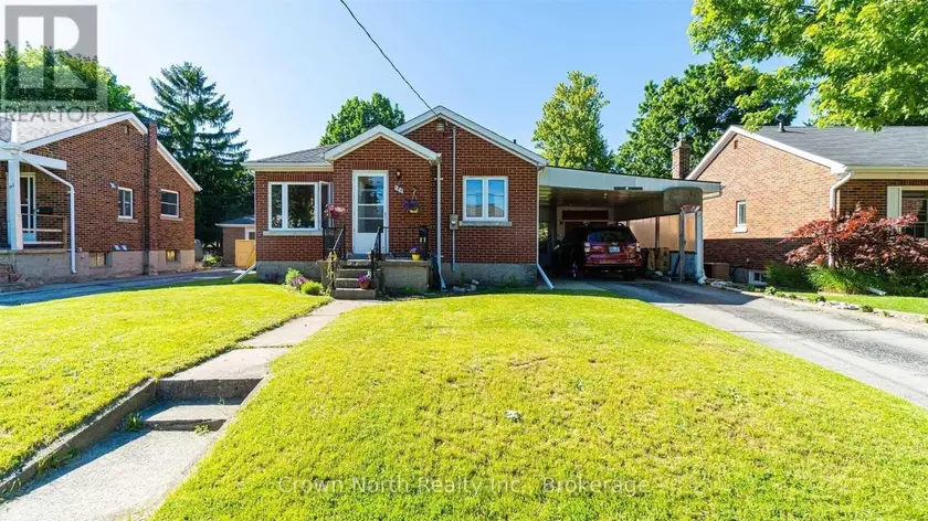 Detached at 196 BLUCHER STREET, Kitchener