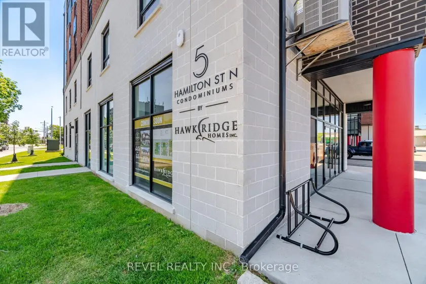 Apartment at 214 - 5 HAMILTON STREET N, Hamilton