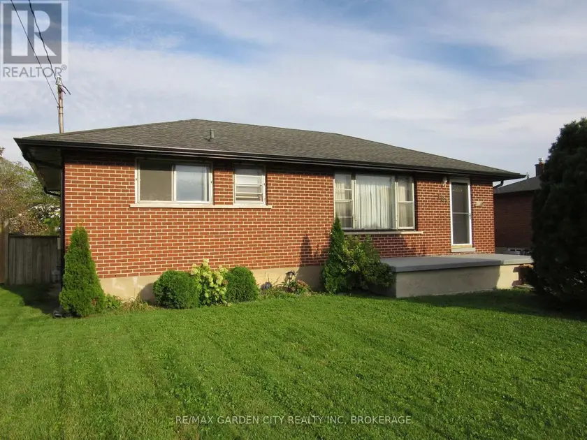 Detached at 103 KILGOUR AVENUE, Welland