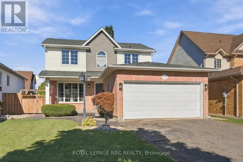 Detached at 158 CONFEDERATION AVENUE, Thorold